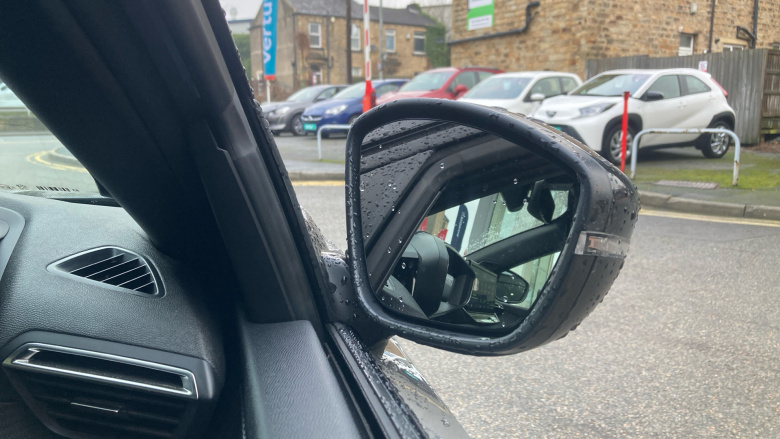 Peugeot 2008 1.2 PureTech 130 GT 5dr EAT8 Petrol Estate